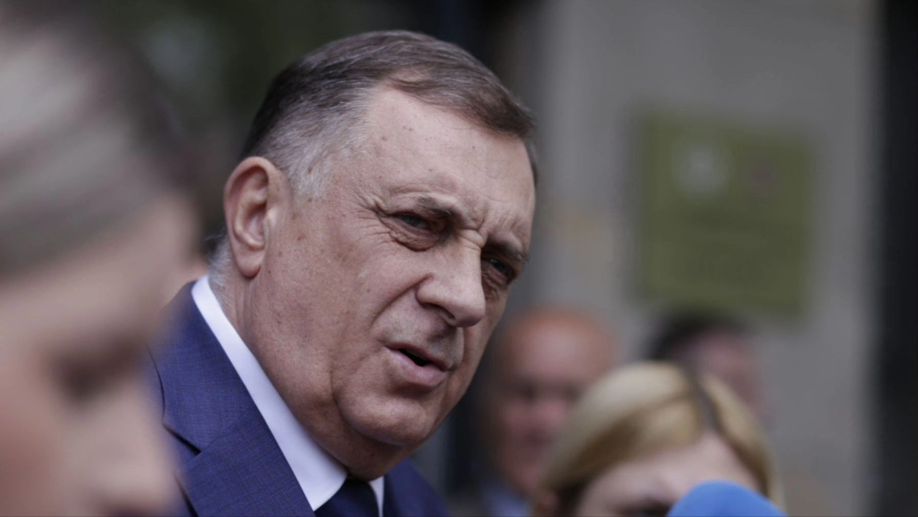 Očajni Dodik 'kleči' pred 'izdajnicima', 'podanicima političkog Sarajeva' i 'britanskim mutivodama'